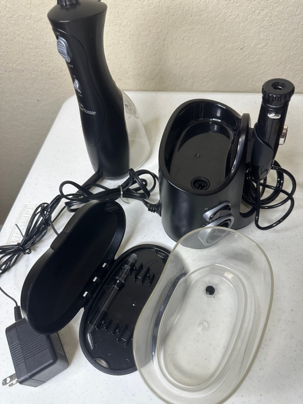 Waterpik Waterflosser - Picture 6 of 12